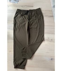 Men's Banana Republic Travel Jogger Size Large Green/brown Athleisure W38"